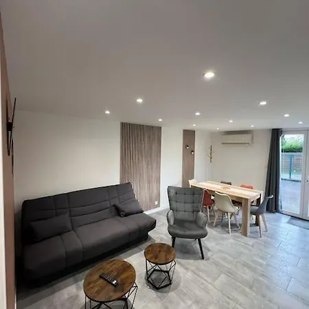 Maisonnette Le Verger, D'orient, Nigloland.