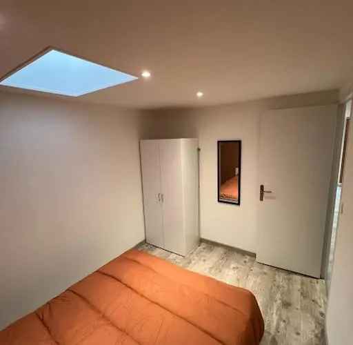 Maisonnette Le Verger, D'orient, Nigloland. Vakantiehuis